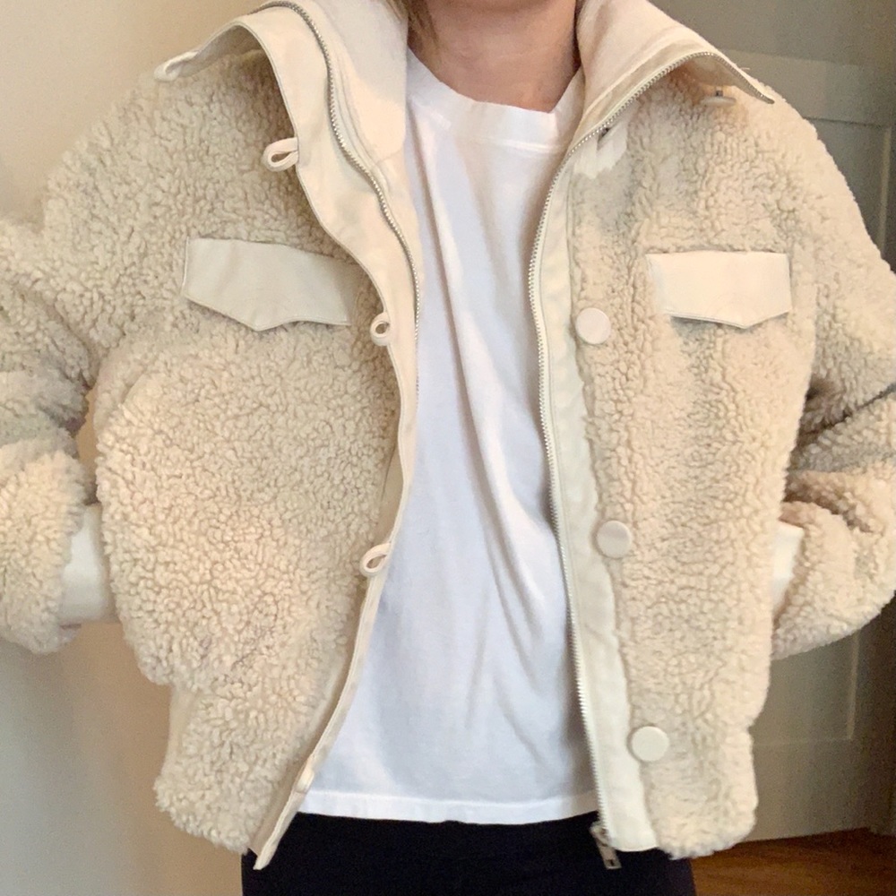 ❌SOLD❌Teddy Bomber Jacket - Picture 1 of 6